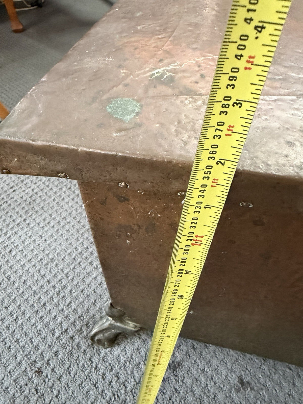 Antique Arts & Crafts Hammered Copper Coal Box Removable Liner Paw Feet