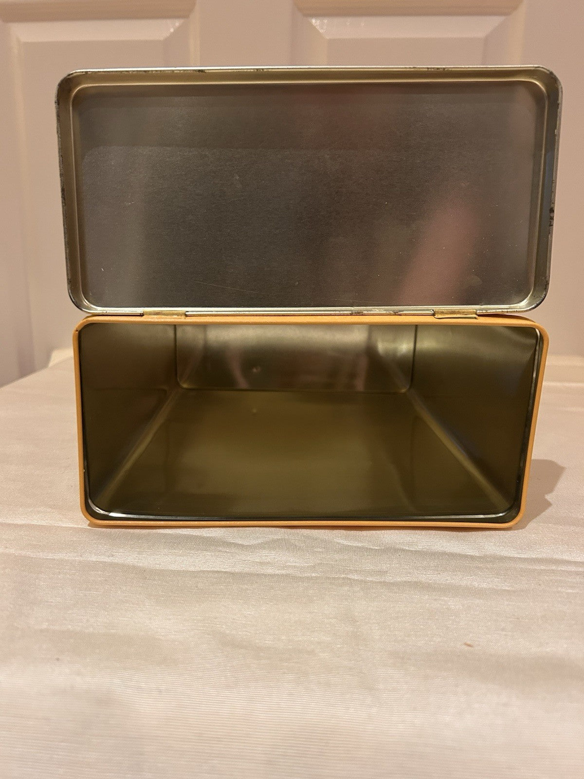 Weet-Bix Commemorative Tin c2001 1931 Design Sanitarium Australia Retro