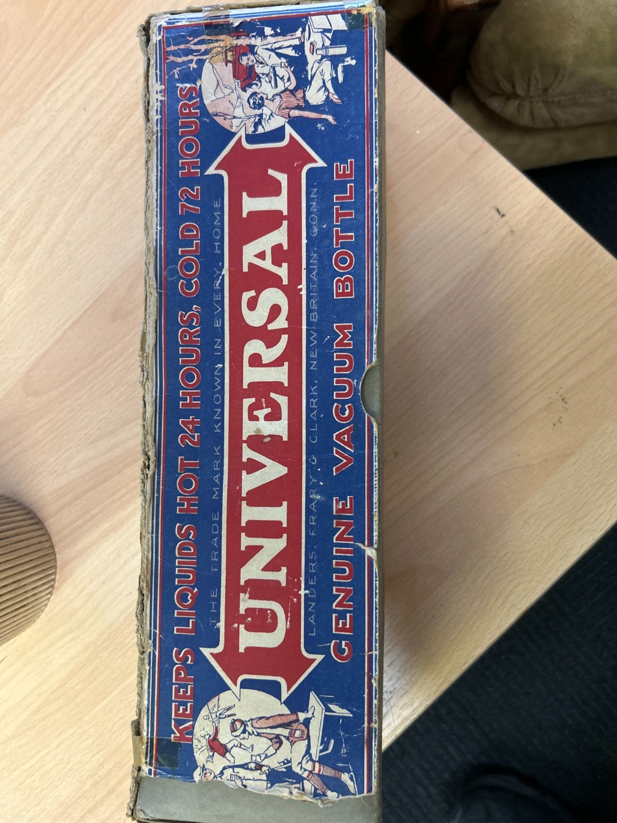 Vintage Universal Vacuum Bottle – Complete Boxed Set – c.1916–1920s – 1 Quart