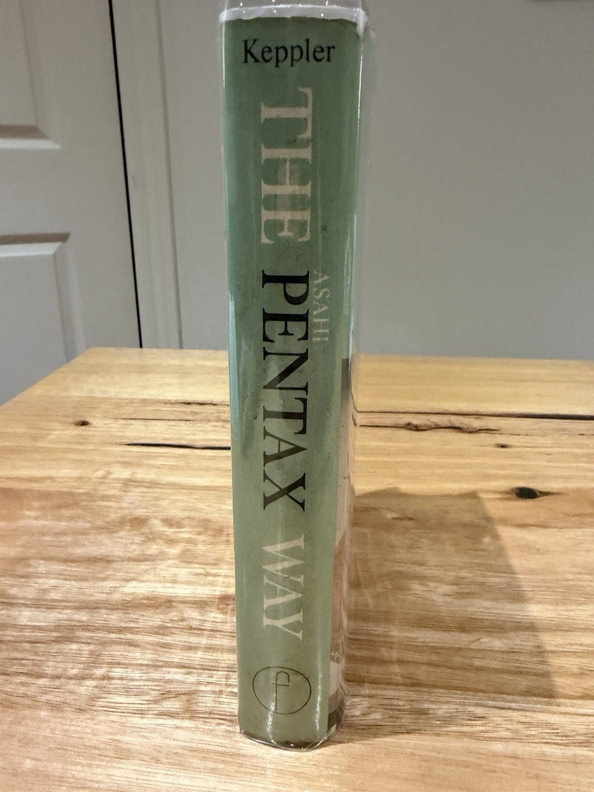 The Asahi Pentax Way Herbert Keppler 9th Edition 1975 Camera Photography Book