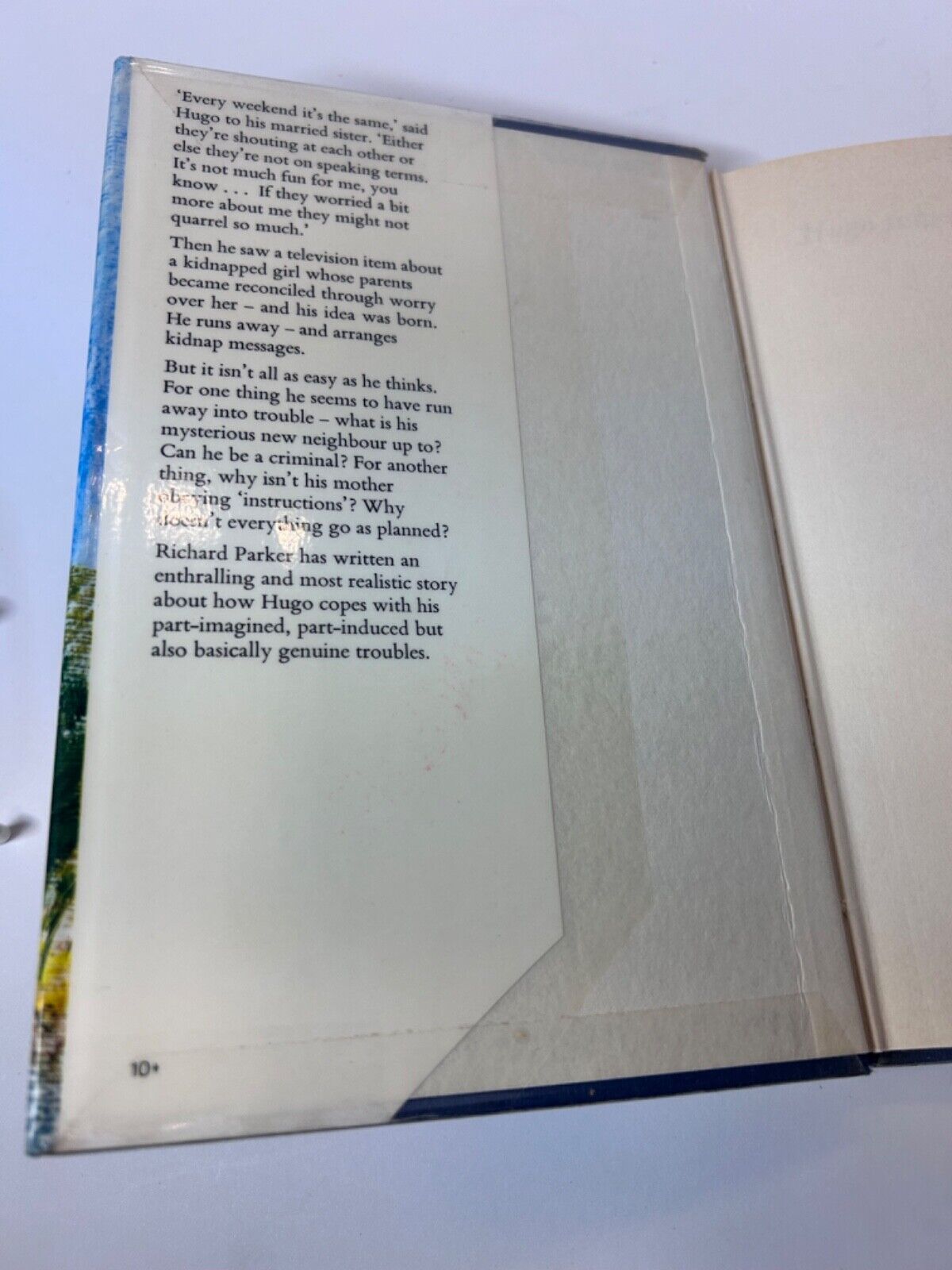 Hugo Takes Off by Richard Parker First Edition 1976 Dust Jacket and Hard Cover