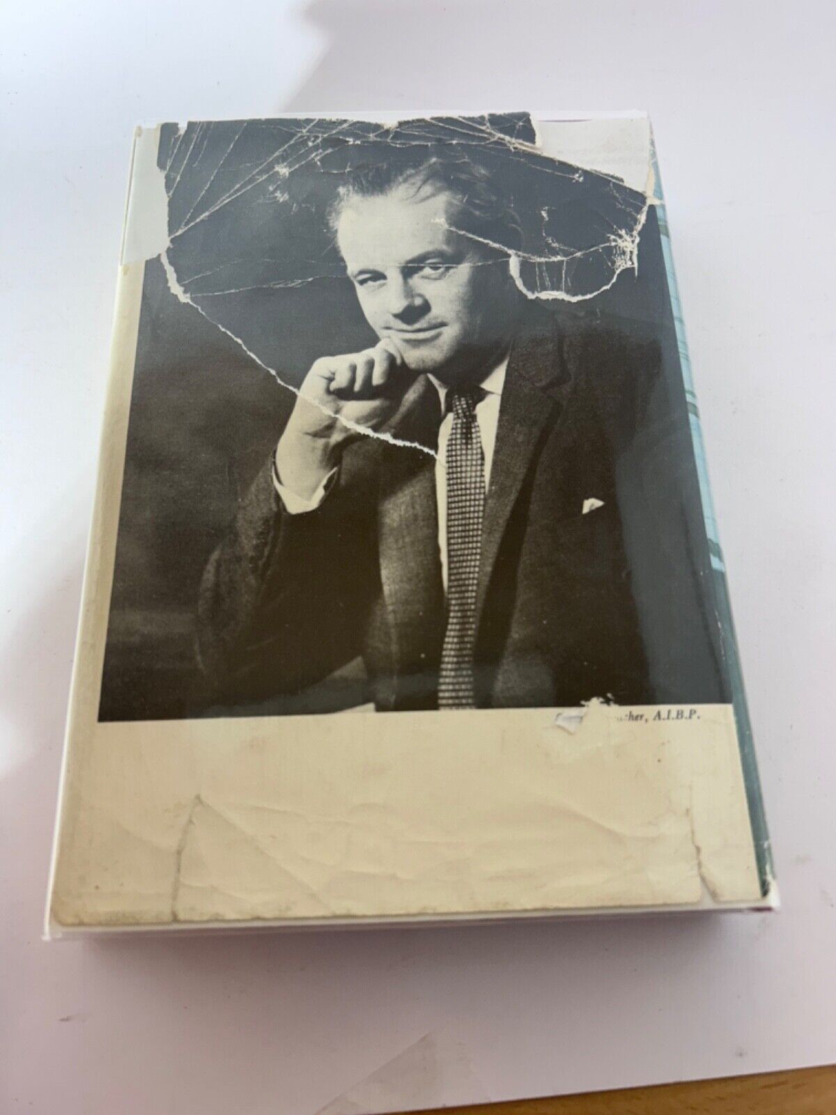 8 Alistair Maclean Books including 6 First Editions including HMS Ulysses