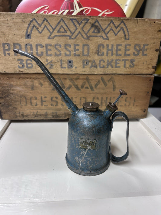 Vintage Rega Blue Oil Can Oiler Tin Industrial Garage Tool – Made in Australia