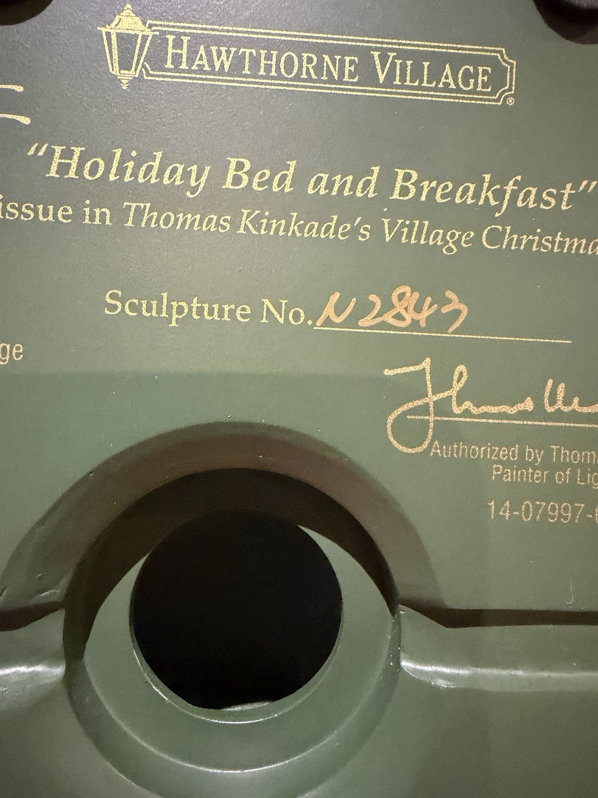 Thomas Kinkade Hawthorne Village Holiday Bed & Breakfast Village No Cord