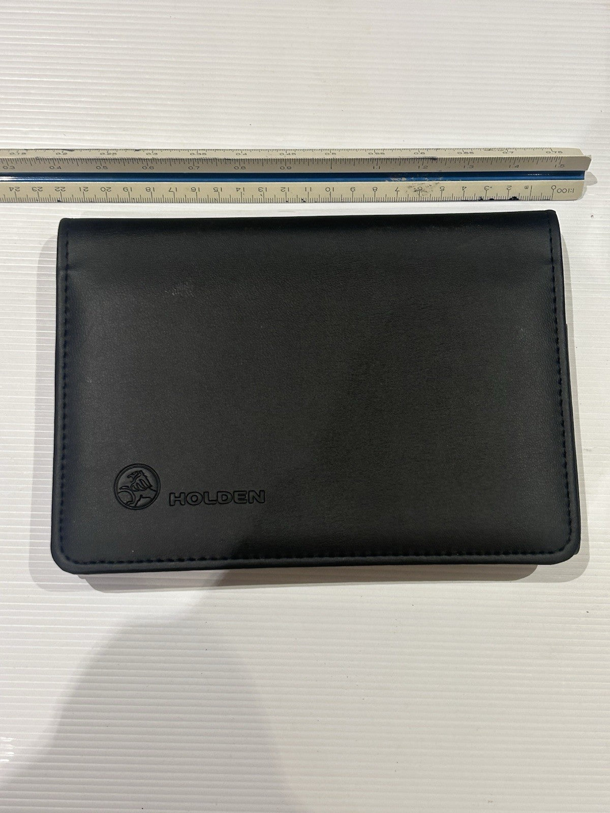 Holden Black Owner’s Manual Wallet Case VT VX VY VZ Commodore HSV Genuine