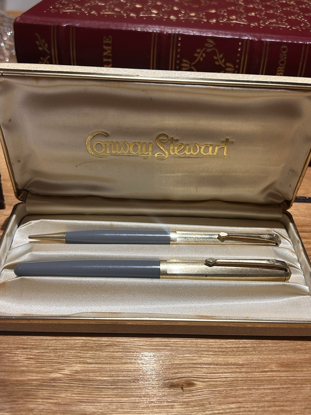 Vintage Conway Stewart Fountain Pen & Pencil Set 14ct Nib 12ct RG Grey Cased