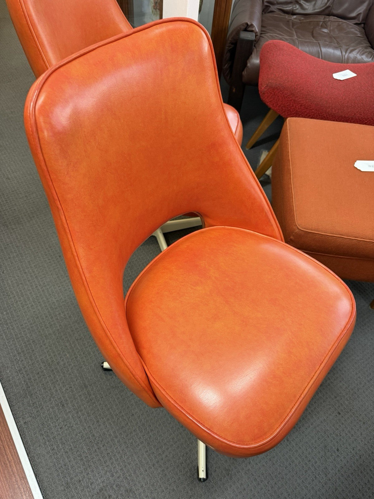 1970s Dimensional Plastics Glamourama Resin Dining Table 4 Swivel Chairs
