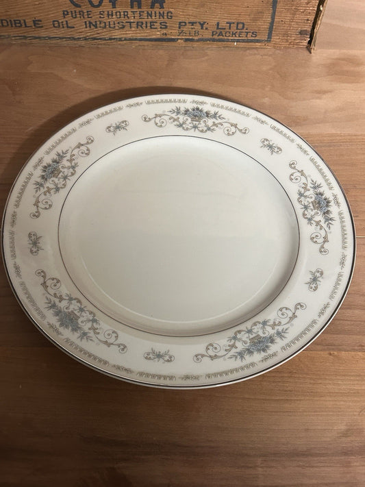 Vintage WADE Fine Porcelain China Diane Dinner Plates Made In Japan 1980s
