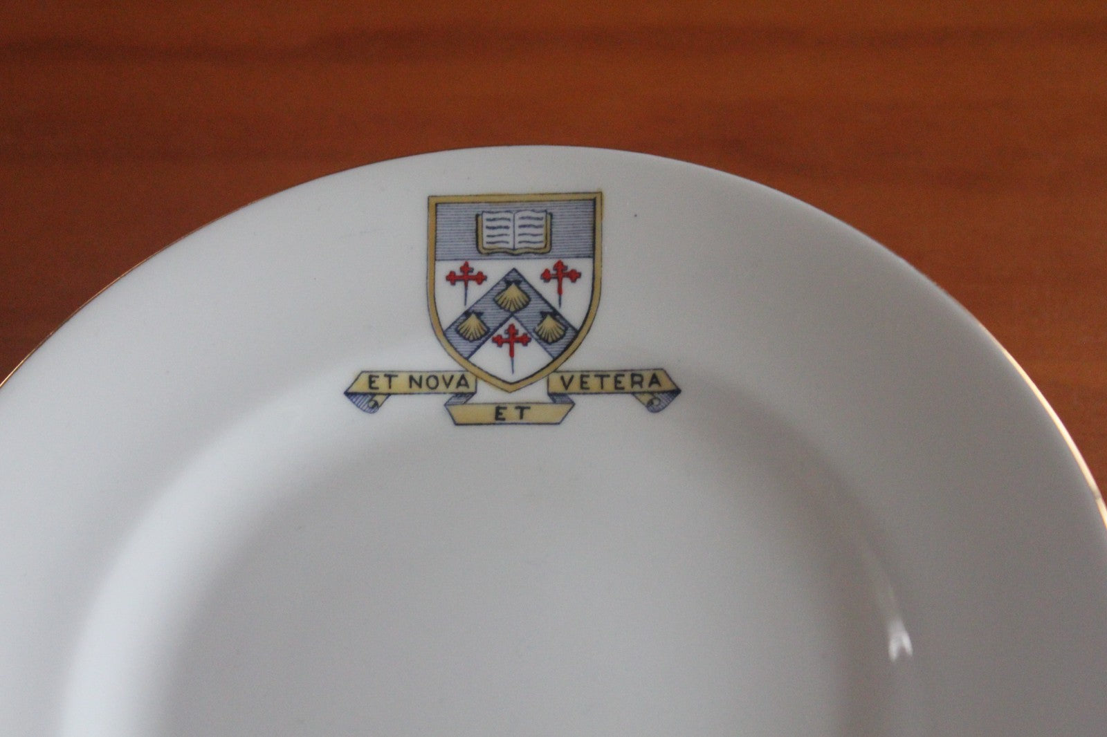 Royal Standard Bone China Academic Crest Trio Et Nova Et Vetera c1950s