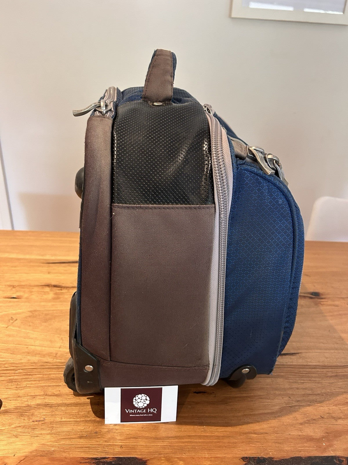 Comfit Pro Ultraglide LX Lawn Bowls Trolley Bag – Blue – 4 Bowl Capacity