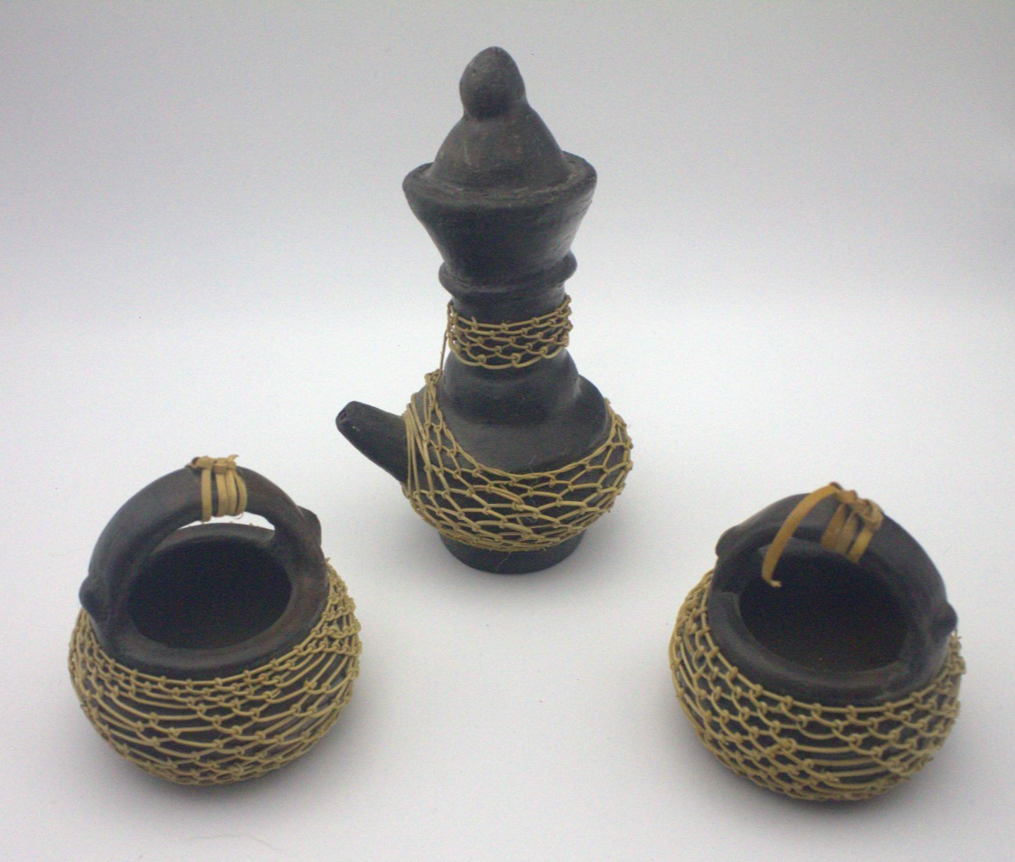 African Clay Souvenir Pot & Cup Set – Woven Fibre – 3 Pieces