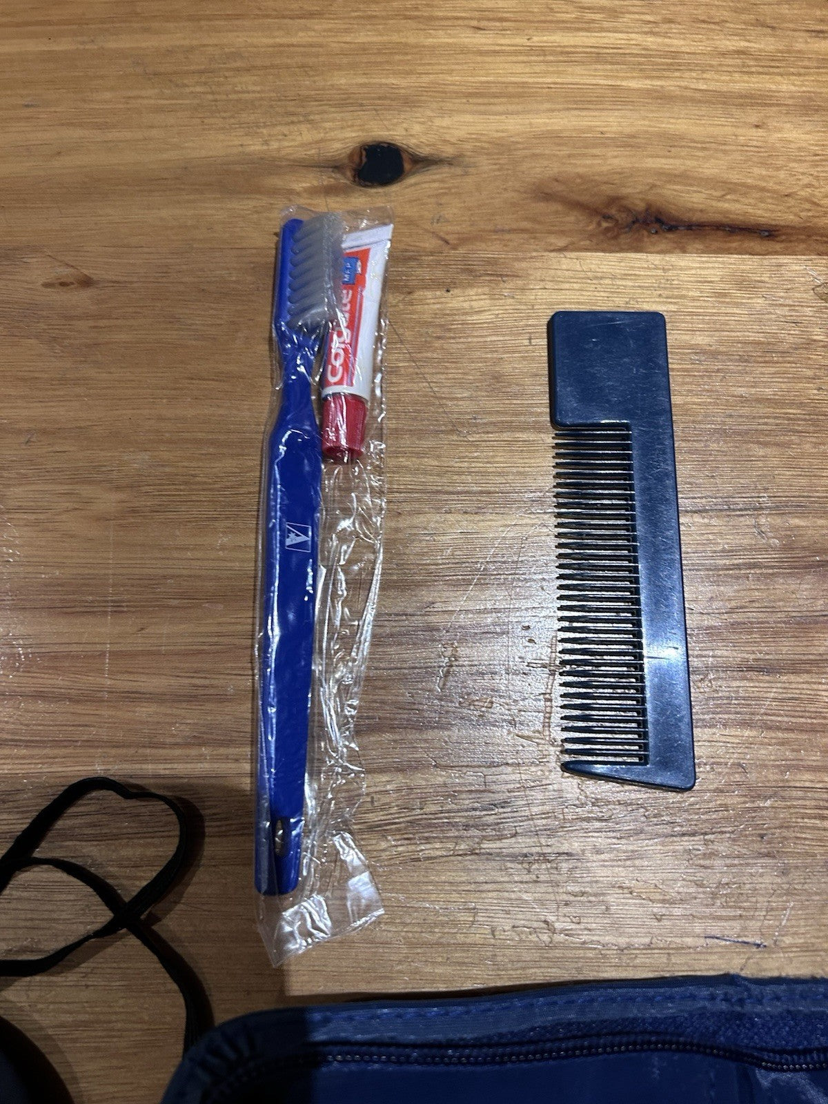 Ansett Australia Vintage Amenity Kit w/ Contents – Sleep Mask, Comb, More