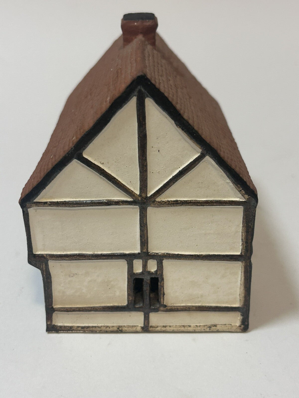 Vintage 1981 O’Donoghue Pottery Rye Tudor Cottage Money Box Hand painted