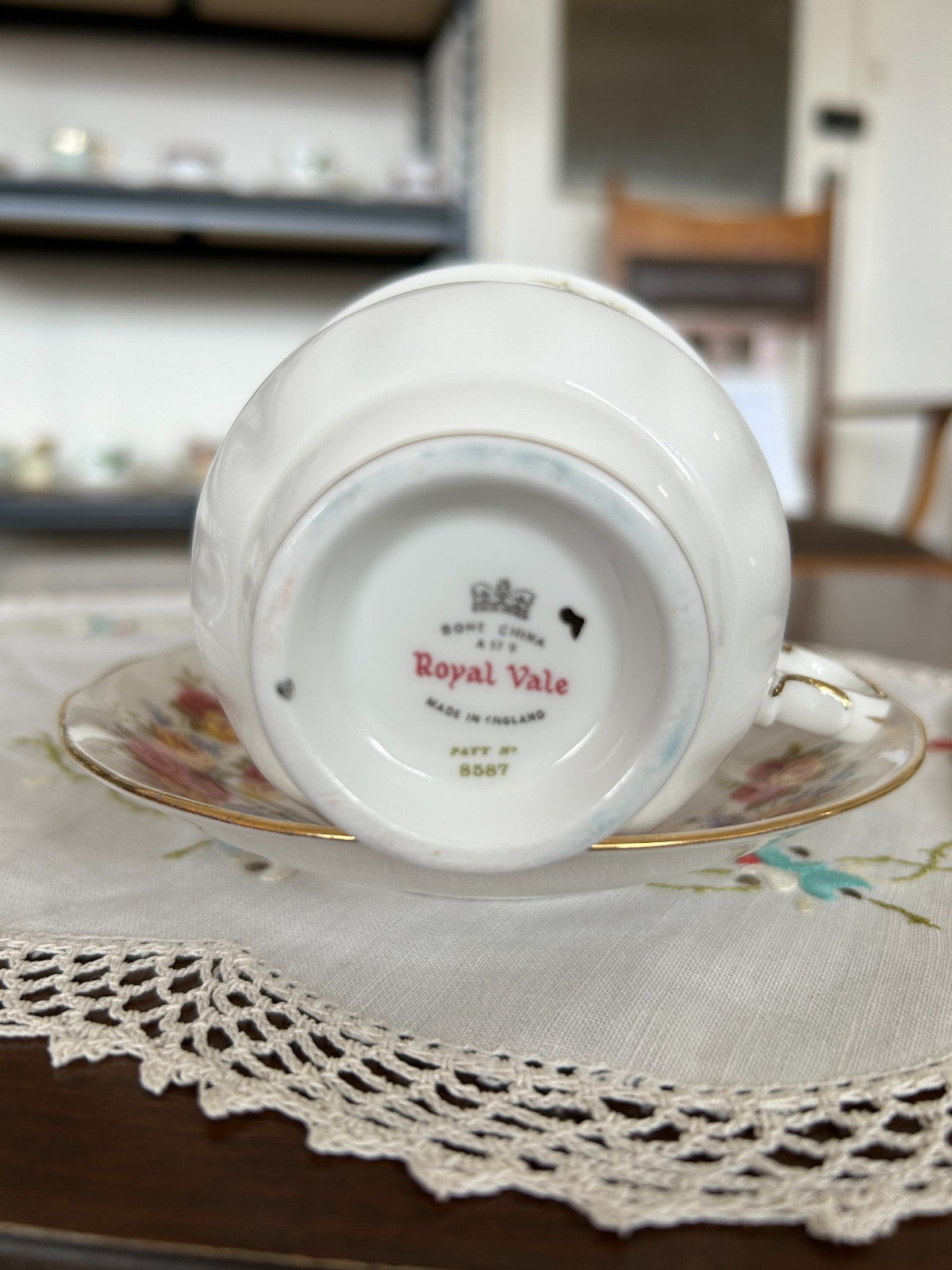 Royal Vale Bone China Teacup & Saucer Floral Roses Gold Trim
