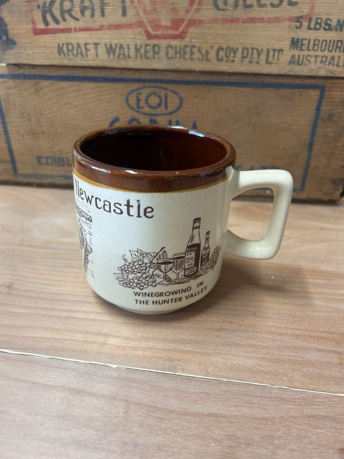 Our Town Newcastle Pottery Mug – Nobbies Beach Lake Macquarie Vtg 1980s