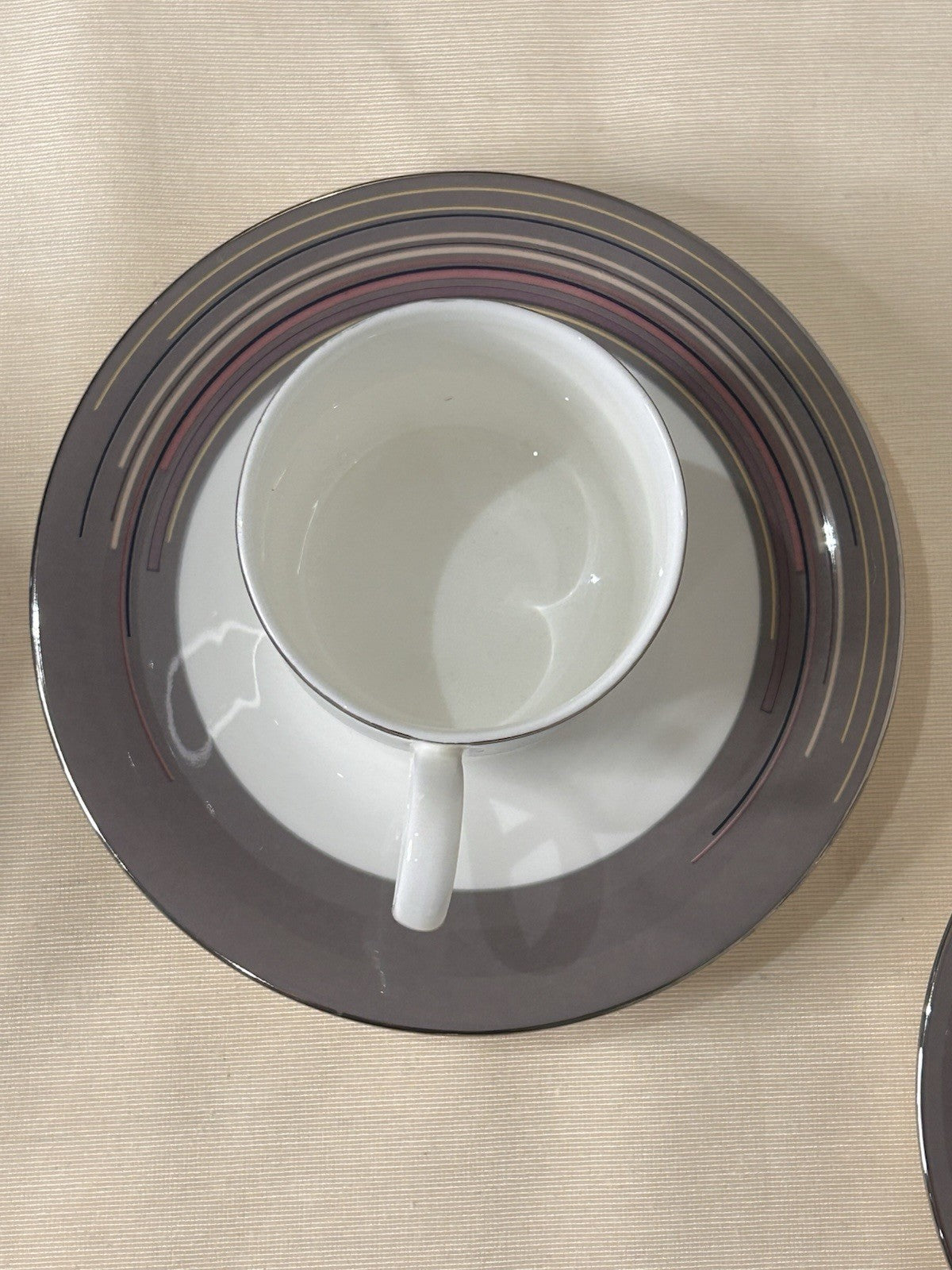 Mikasa Bone China M6056 Japan – Set of 5 Cups & Saucers – Modern Stripe Design