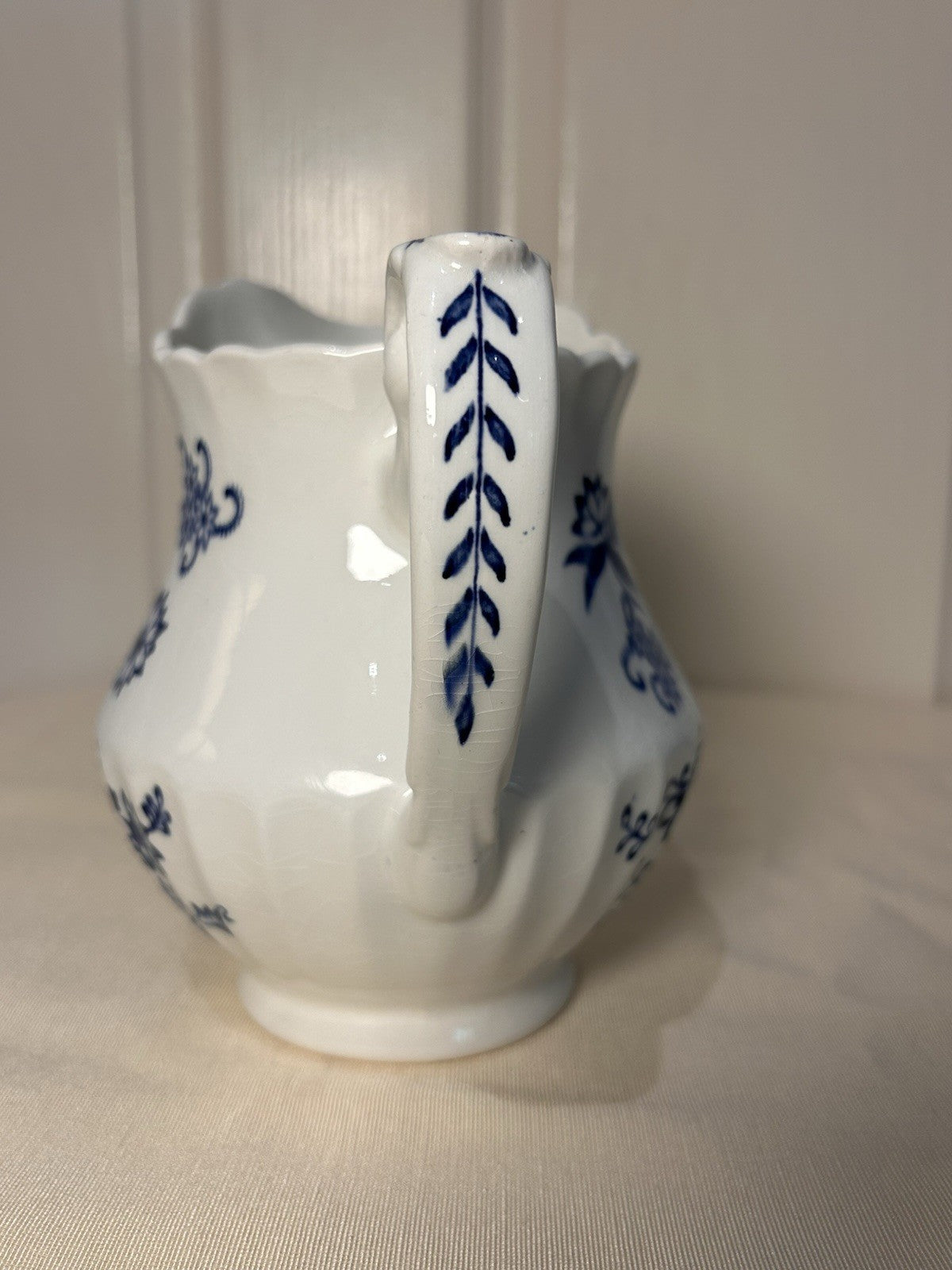 J&G Meakin Blue Nordic Jug 17cm – Staffordshire England Vintage Classic White