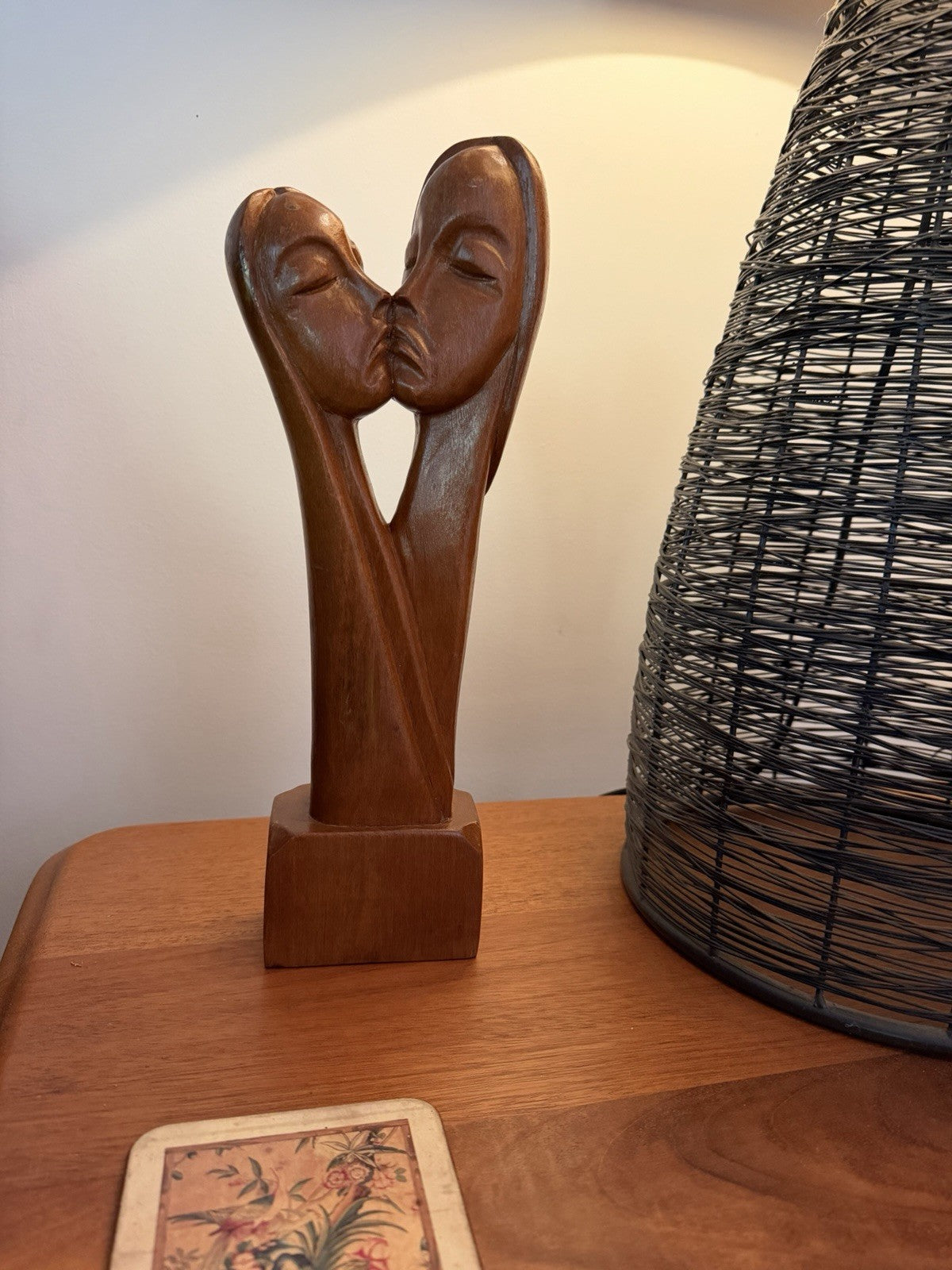Vintage Hand Carved Wood Kissing Couple Sculpture Lovers Figurine 35cm