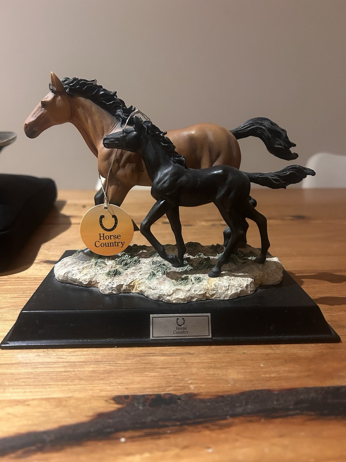 Horse Country Collectibles Mare & Foal Figurine – Original Tag – Vintage HQ