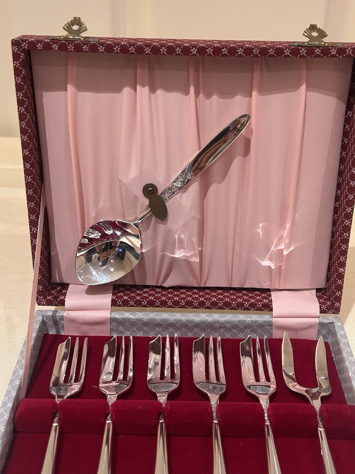 Vintage EPNS A1 Pastry Forks & Server Set in Original Presentation Case