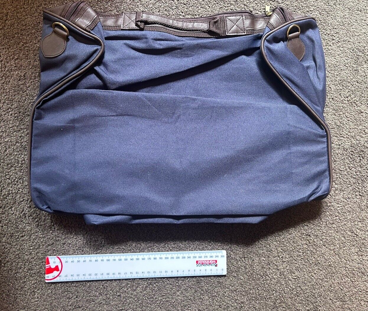 QUEEN ELIZABETH 2  CABIN BAG QE2 LUGGAGE RARE UNUSED