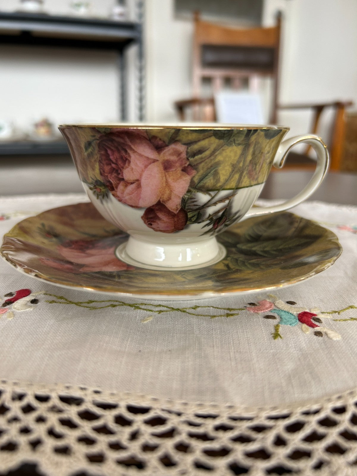 Vintage Floral Rose Teacup & Saucer Gold Trim Bone China