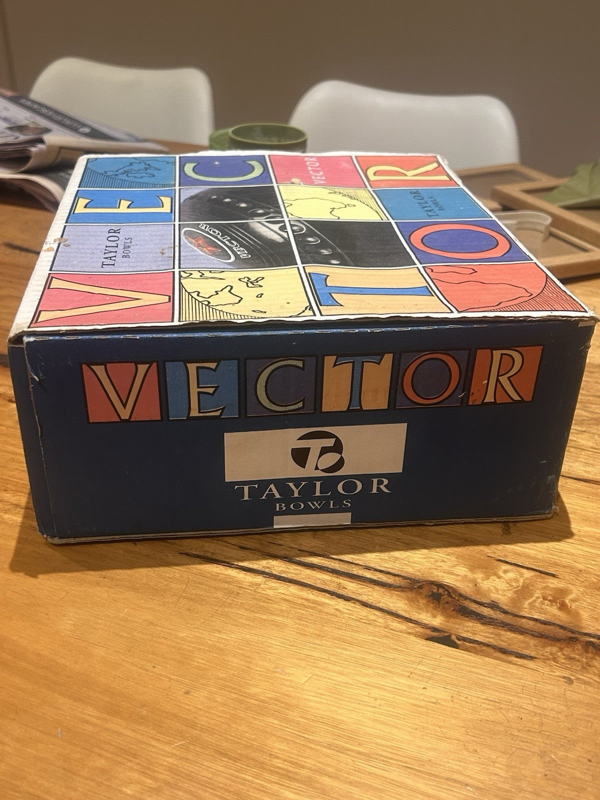 Taylor Vector Size 4 X-Heavy Lawn Bowls Approved 2032 Dual Stamp Boxed