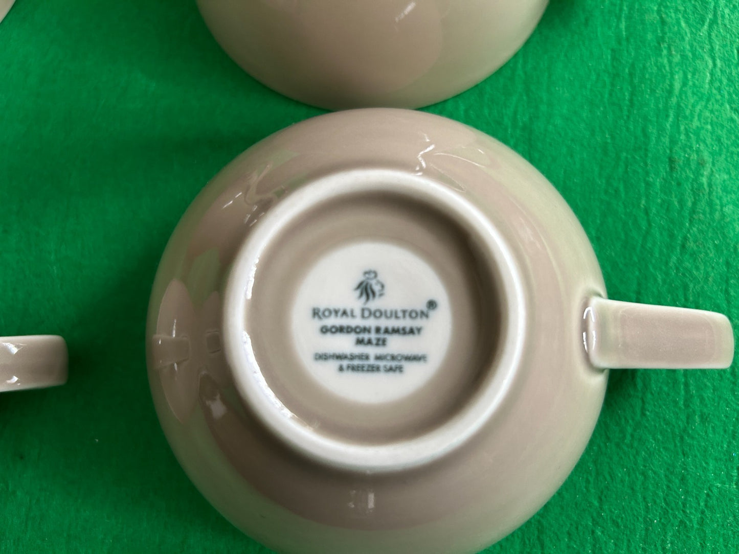 Royal Doulton Gordon Ramsay MAZE Cups Set of 4 Taupe Stoneware