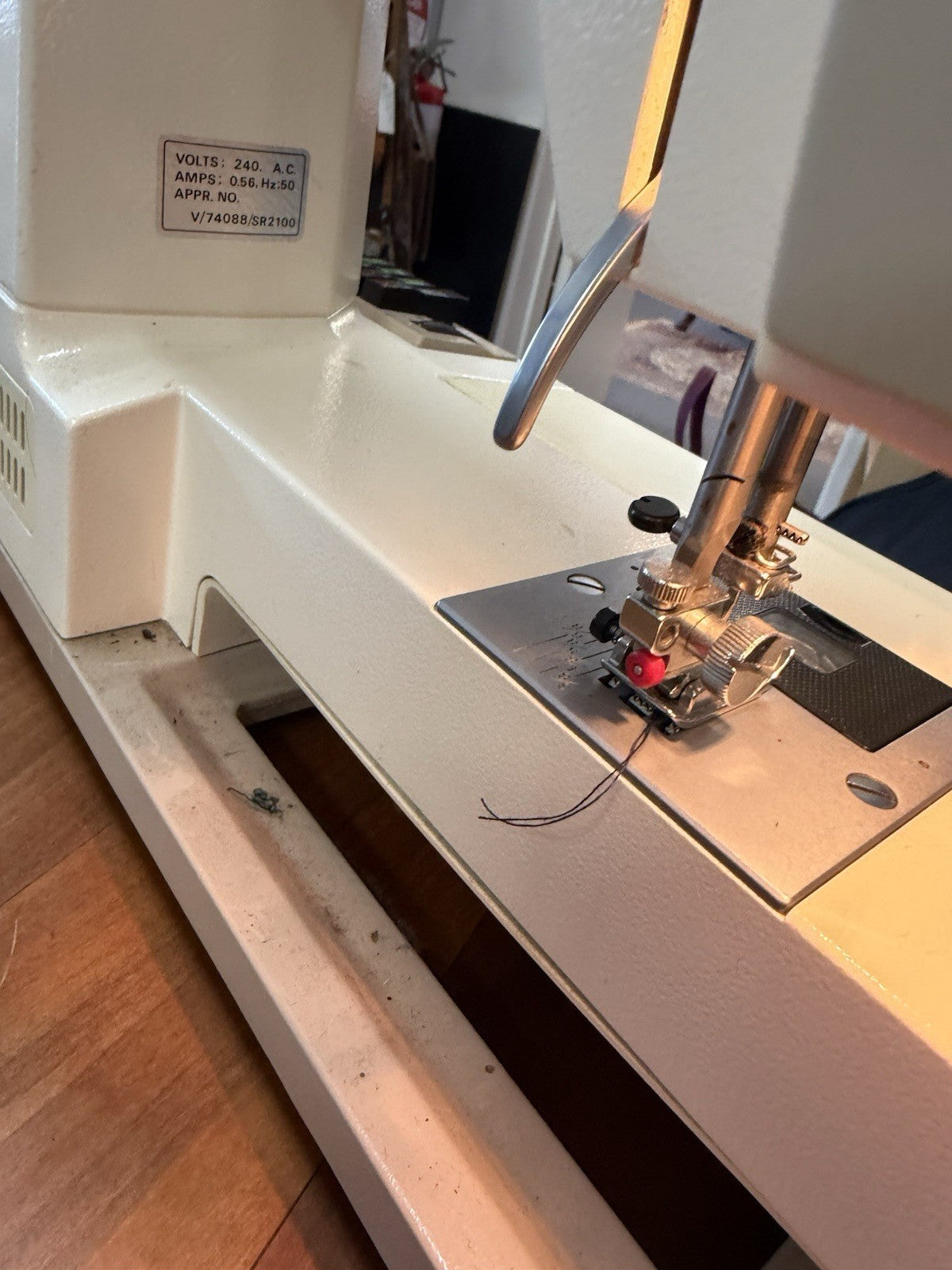 Janome SR2100 Vintage Sewing Machine Working Multi Stitch Heavy Duty Japan