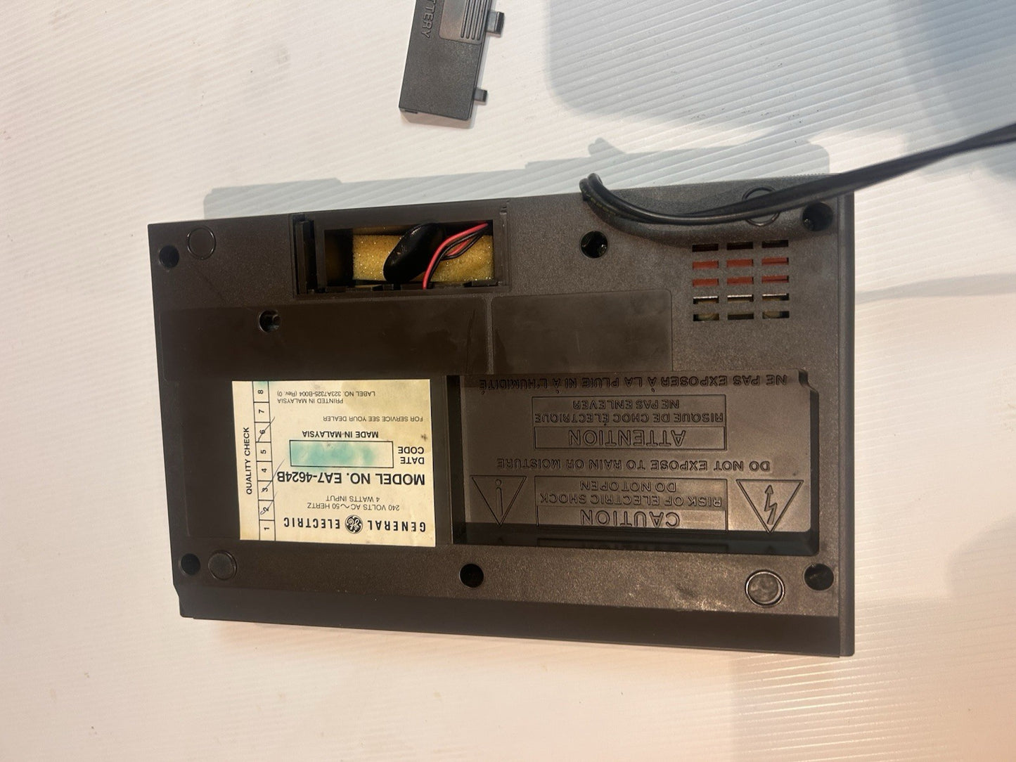 Vintage GE General Electric AM/FM Digital Clock Radio 7-4624B Clean Working