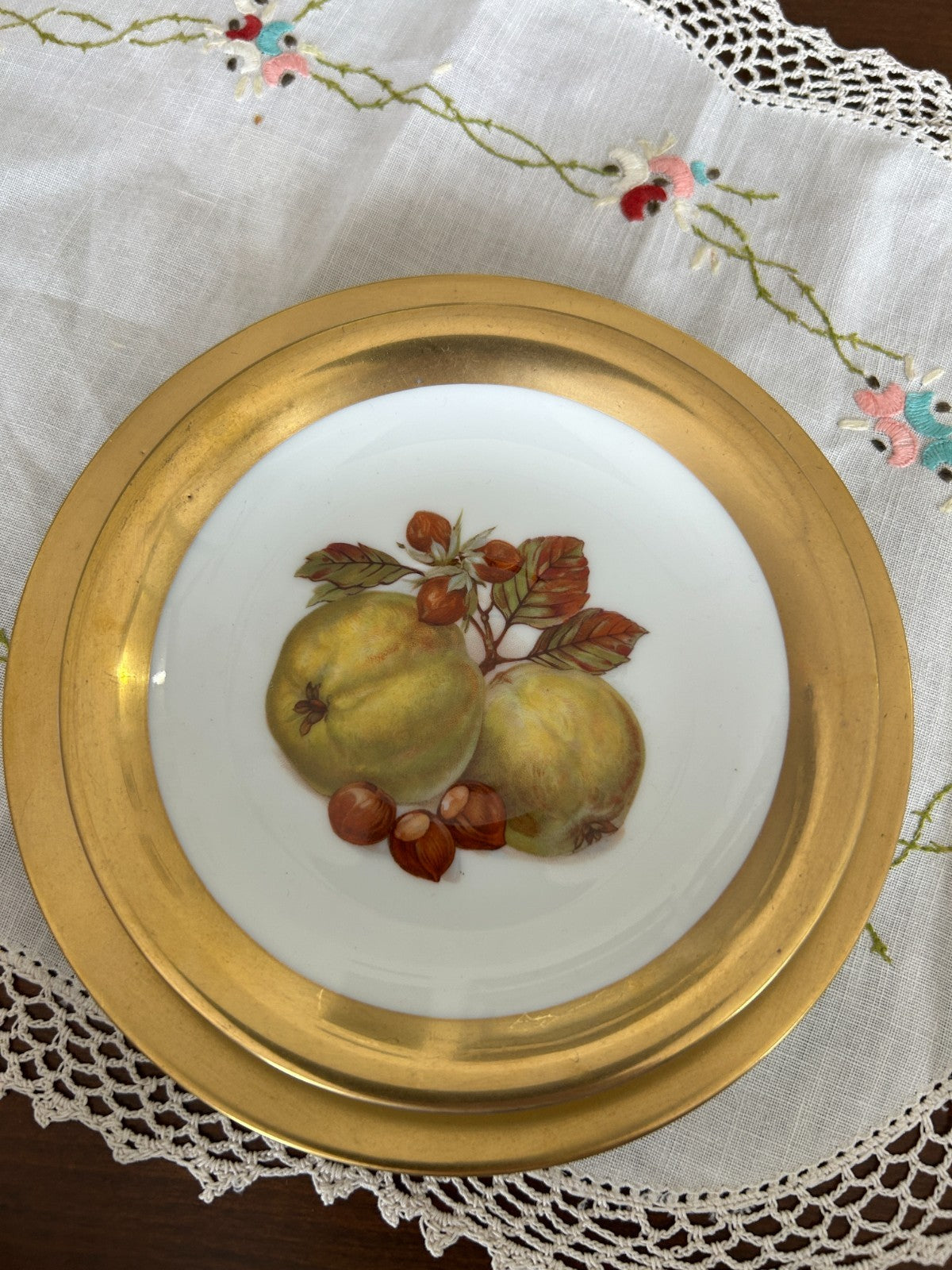 Vintage Westminster Fine China 22ct Gold Rimmed Fruit Tea Cup Trio