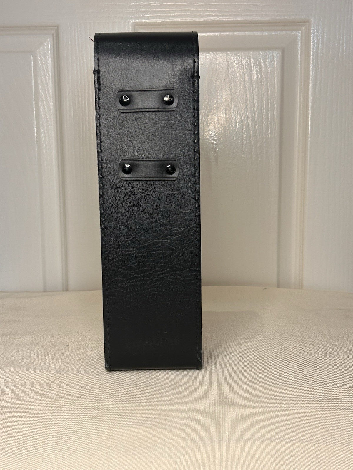 Bell & Howell Vintage Camera/Accessory Case Black Faux Leather Red Lining