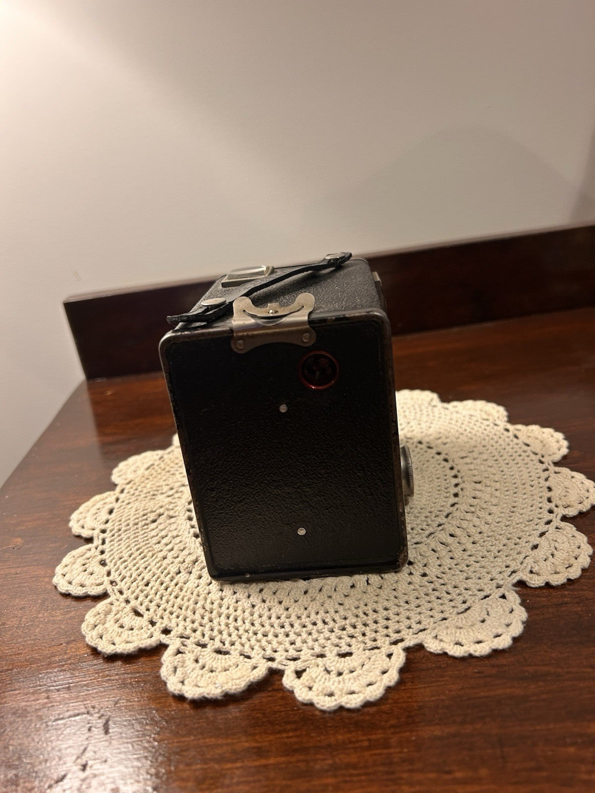 Kodak Six-20 Brownie C Box Camera 1946–1957 Vintage Collectible Made in England