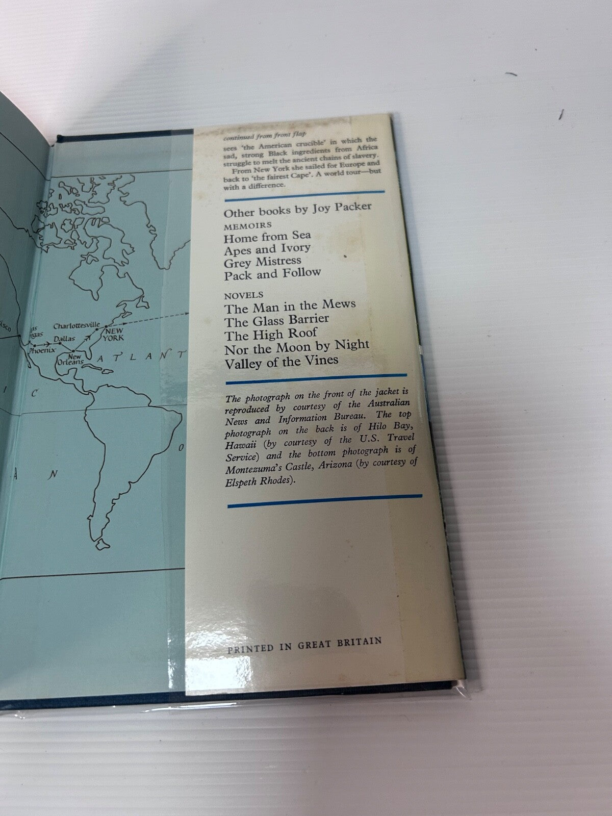 The World is a Proud Place Joy Packer 1966 HC DJ Eyre & Spottiswoode 1st Ed