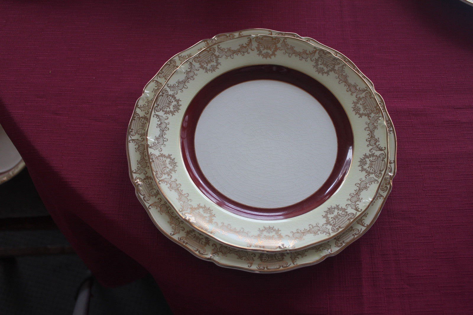 Midwinter Porcelain Burgundy & Gilt Dinner Tea Set for  6 England Vintage