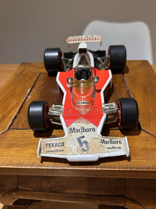 Corgi McLaren M23 F1 #5 Marlboro Texaco 1:18 Vintage Diecast Car