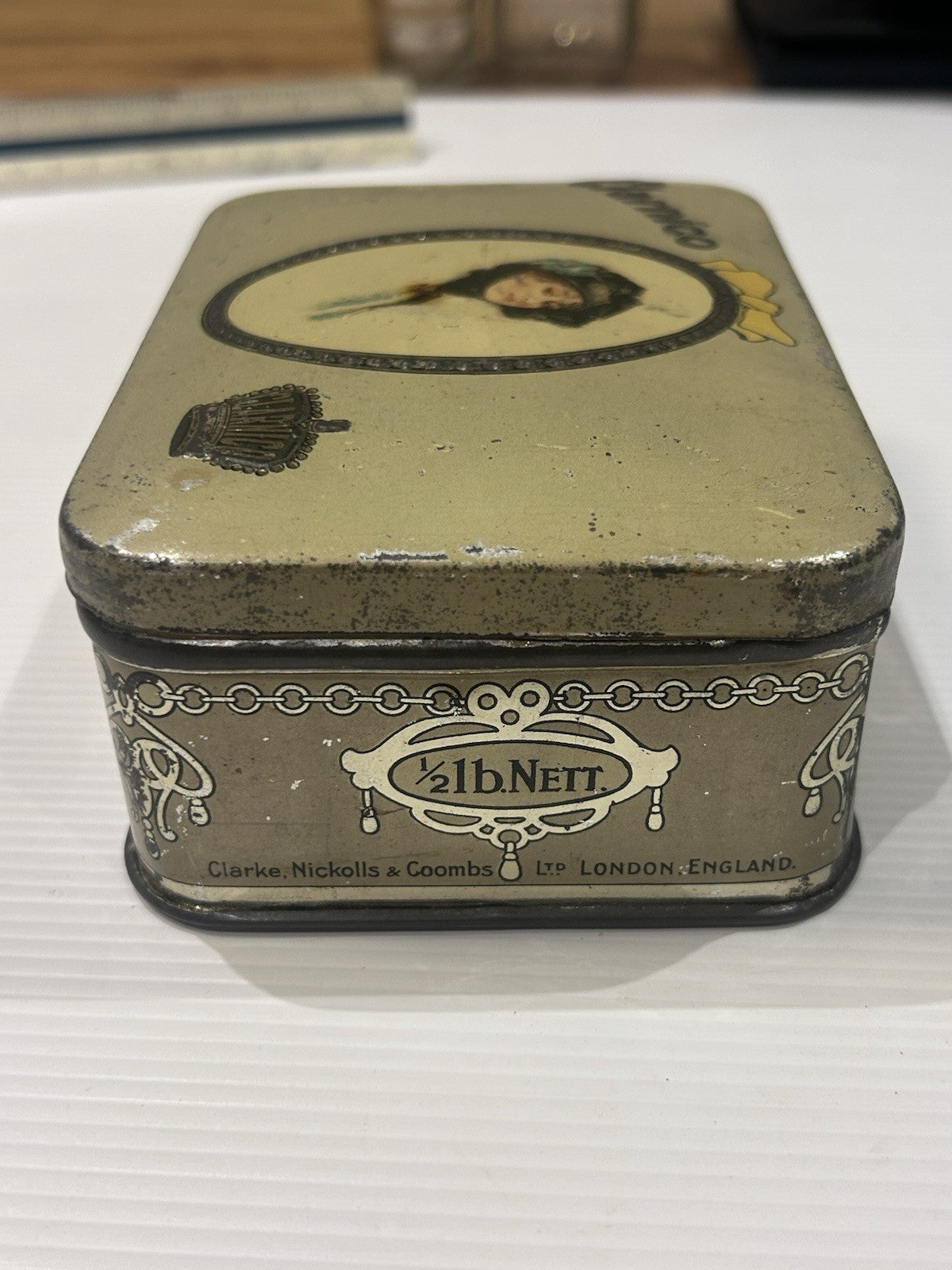 Vintage Clarnico Tin c.1910s – Caramels Marzipan Chocolates London England
