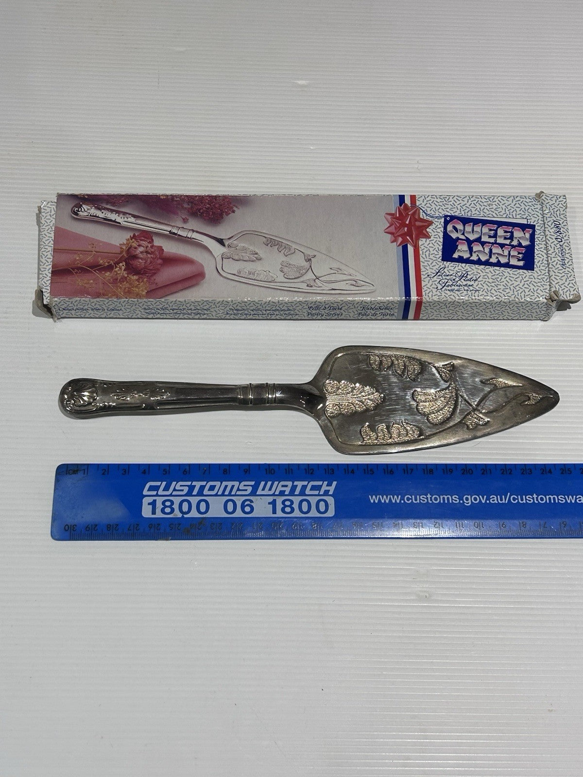 Vintage Queen Anne Silver Plate Cake Slice Server Boxed England Mayell