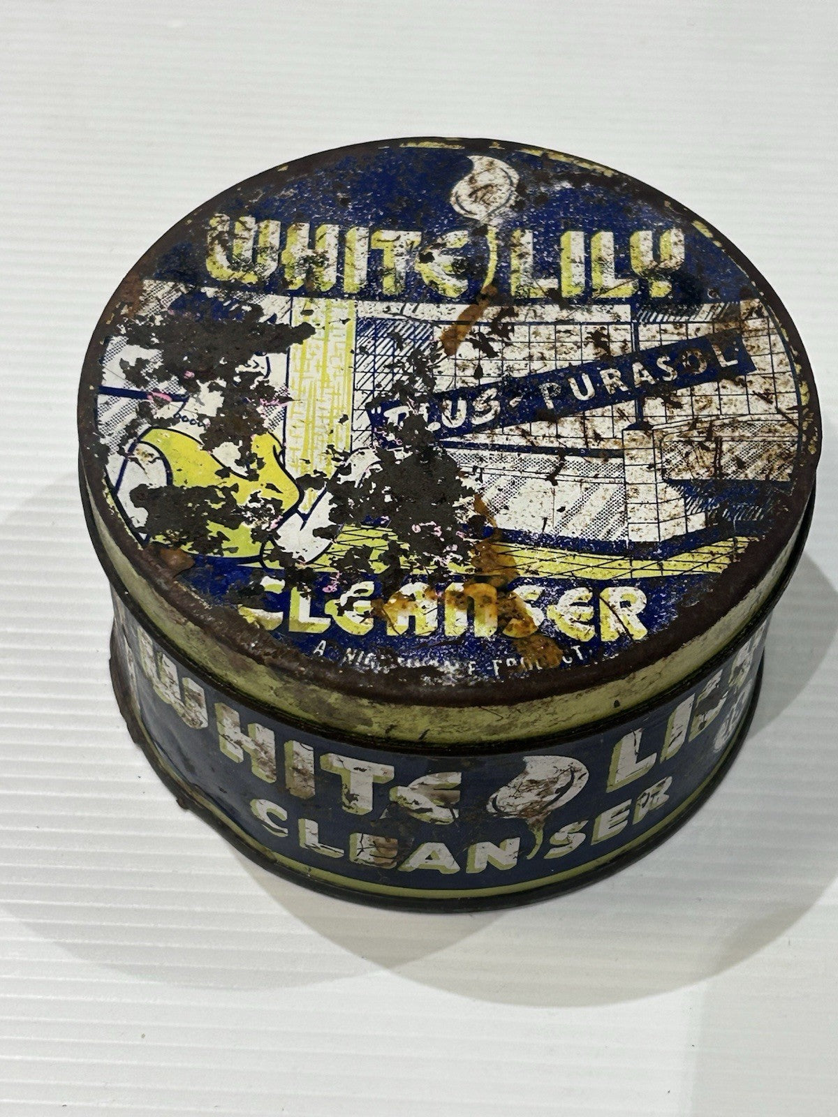 Vintage White Lily Cleanser Tin 18oz Nightingale Chemicals Melbourne Circa 1940s