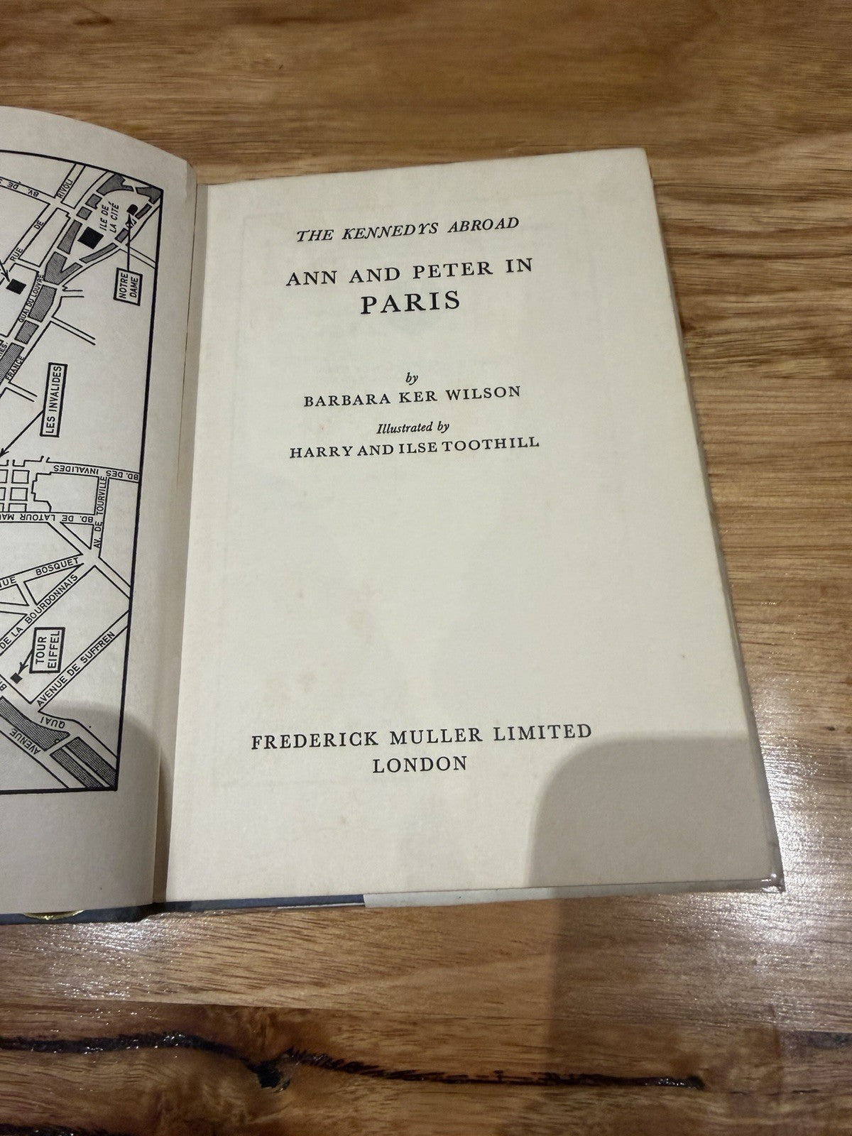 Ann & Peter in Paris Barbara Ker Wilson 1963 1st Ed HC DJ Kennedys Abroad