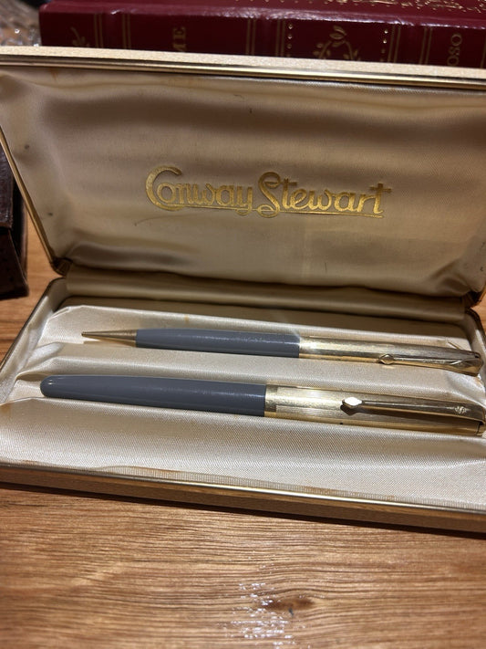 Vintage Conway Stewart Fountain Pen & Pencil Set 14ct Nib 12ct RG Grey Cased