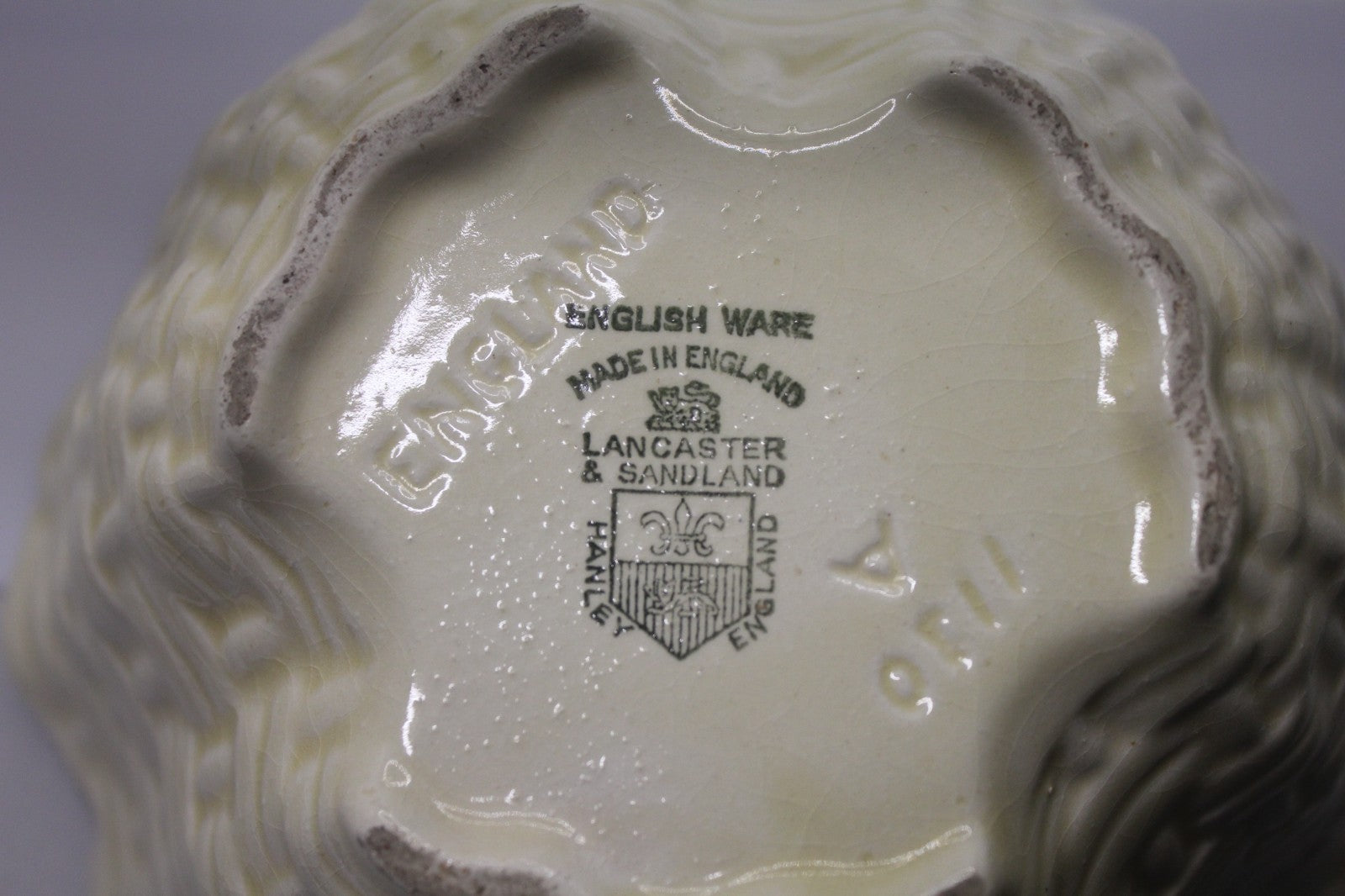 Lancaster & Sandland English Ware Basketweave Bowl c.1940s