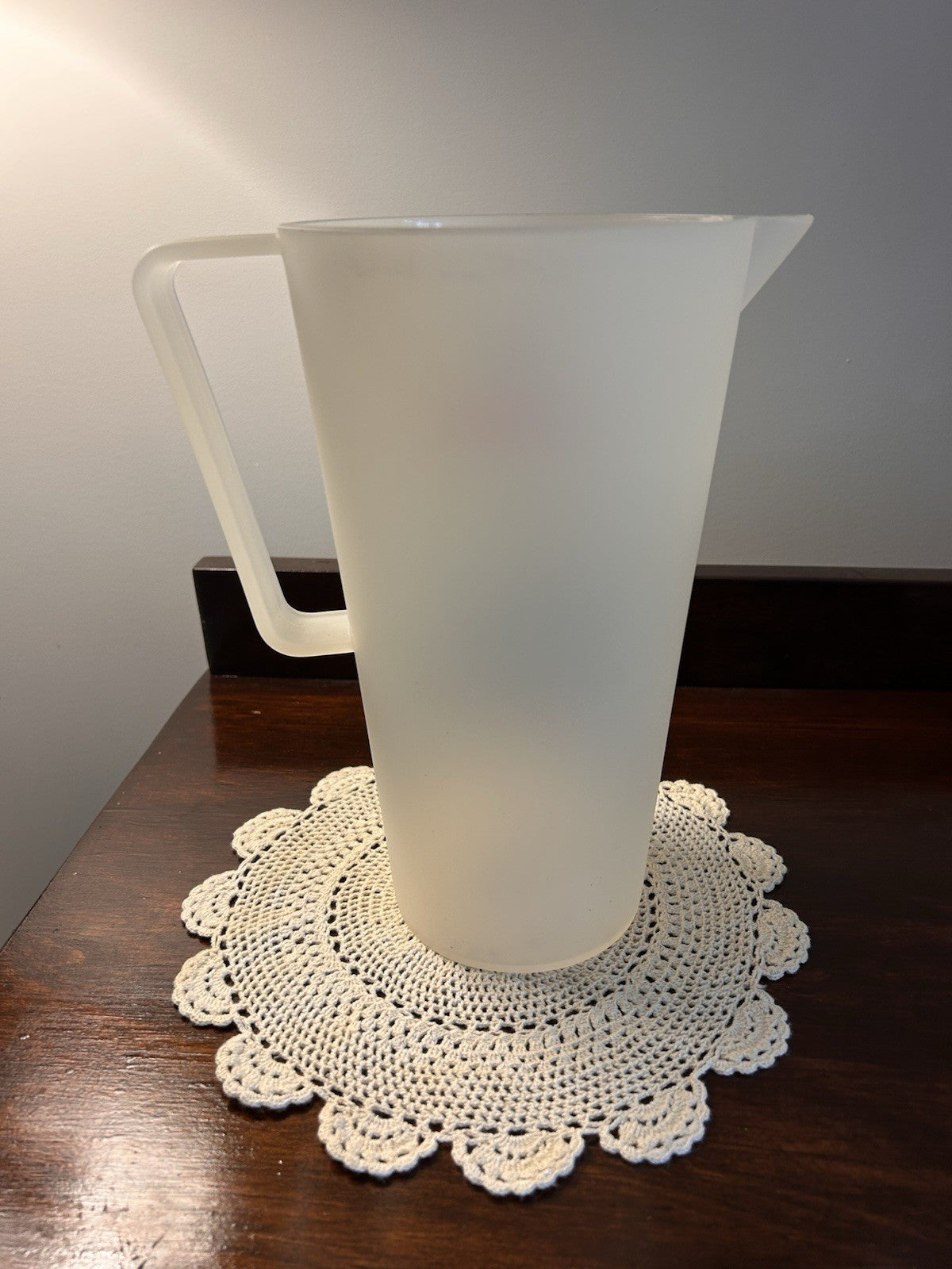 Pimm’s Branded Frosted Plastic Jug 1.5L Barware Promo Pitcher Retro Pub