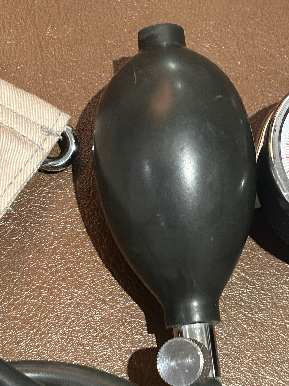 Vintage MAC Sphygmomanometer BP Monitor Manual Blood Pressure Cuff Works