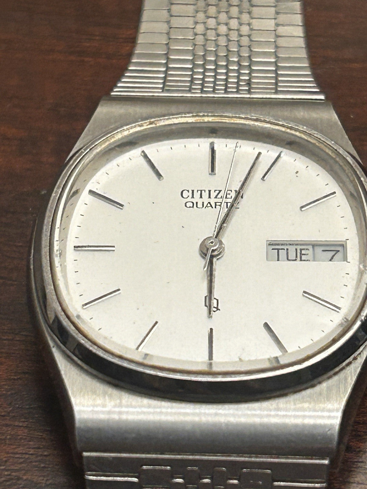 Citizen Quartz Day Date Watch 4-711513 c1980 Japan Steel Vintage Runs New Batt