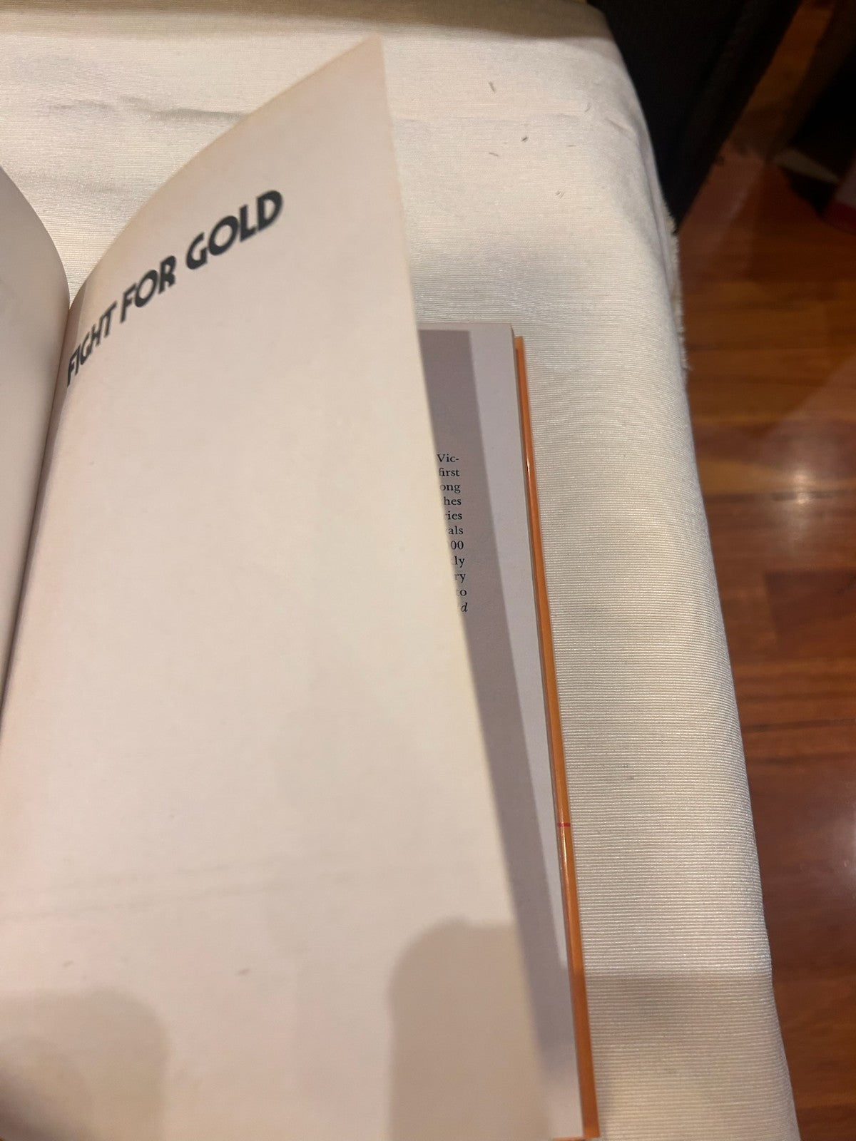 Fight for Gold – Denys Burrows | Vintage 1974 Paul Hamlyn Action Series