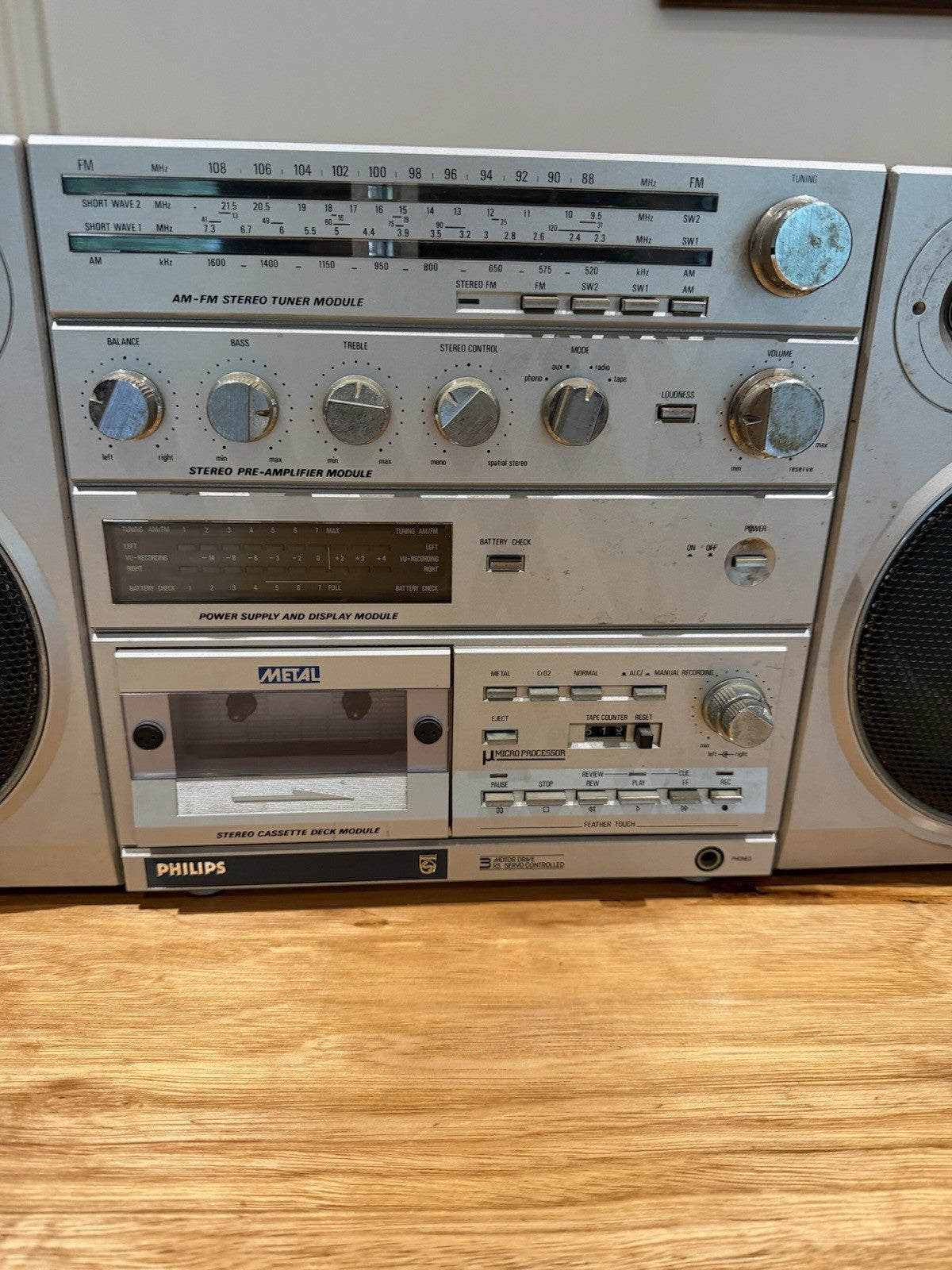 Philips D8623 Stereo Sound Machine Boombox Radio Cassette Vintage Tape Fault