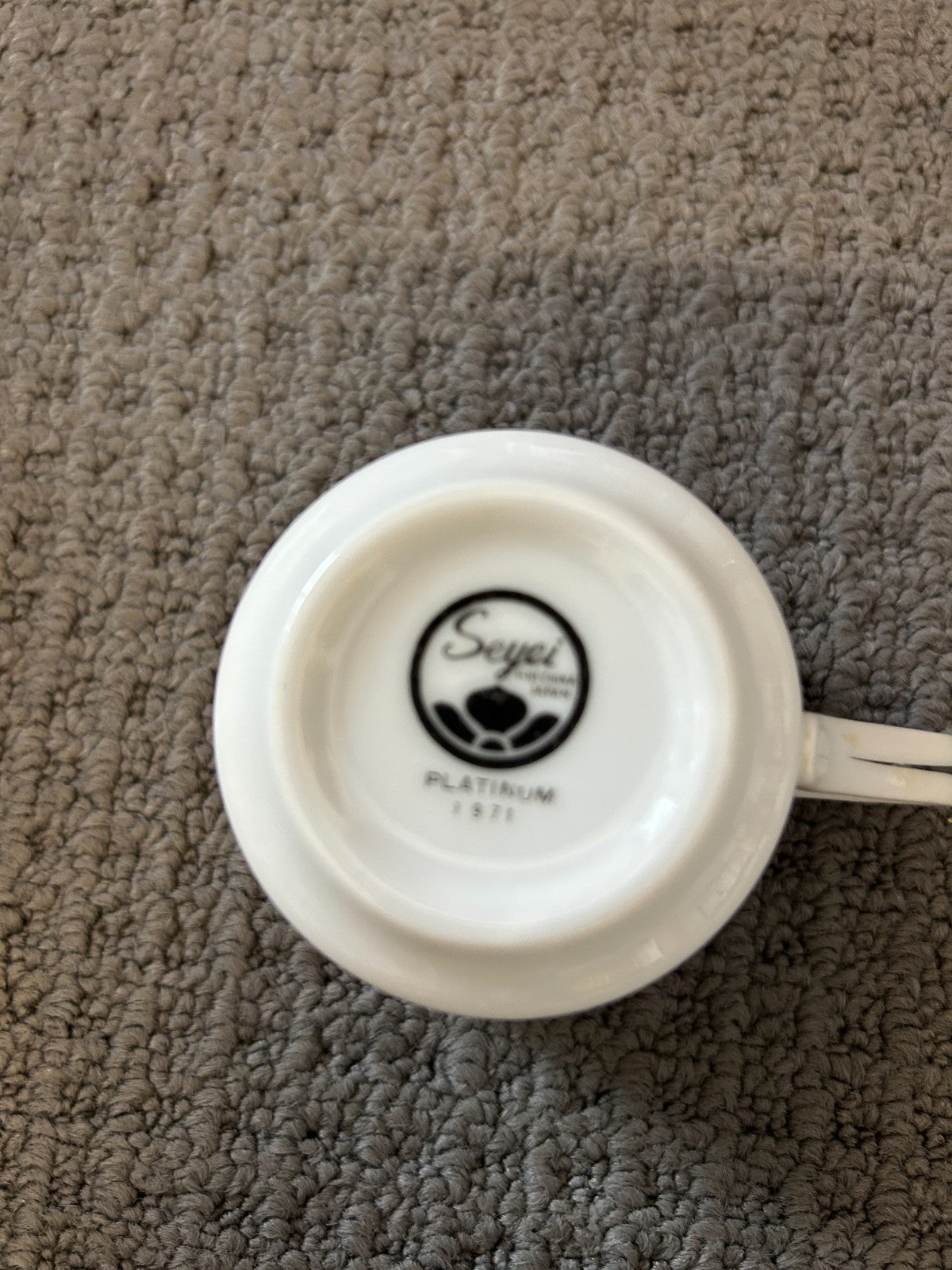 Vintage Yamato Fine China “Royalty Series” Platinum Dinner Set - 63 pieces