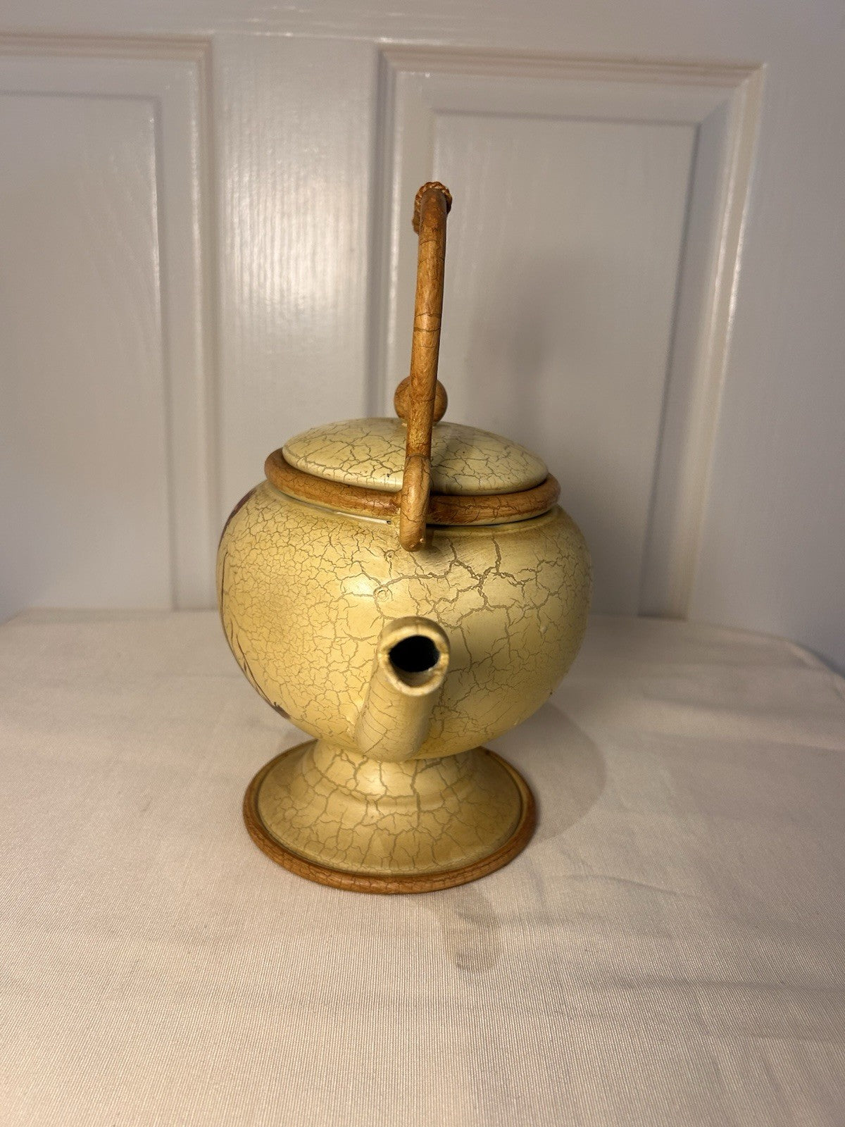 Rustic Rooster Decorative Teapot Jug – Crackle Finish Country Farmhouse 26cm