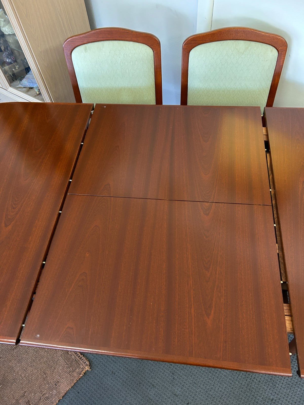 Noblett SA Mahogony Oval Extendable Dining Table  and 6 Chairs